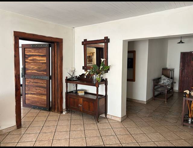 3 BEDROOM HOUSE FOR SALE IN THREE RIVERS